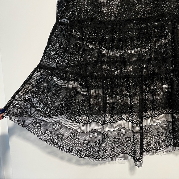 Lily White | Lace Tank Top/Coverup - Picture 10 of 14